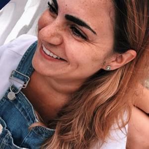 Meet your Posher, Emmanuelle